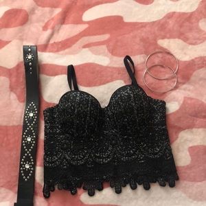 IT GIRL Black and silver designed crop top